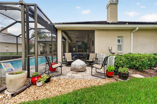 9109 WOODRIDGE RUN DRIVE, Tampa, FL 33647