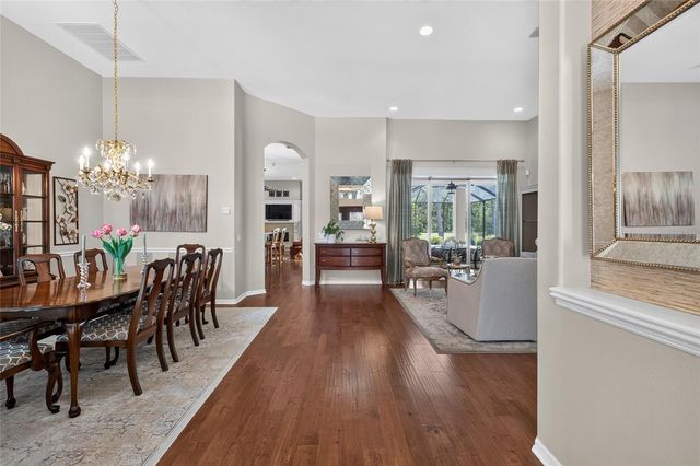 9109 WOODRIDGE RUN DRIVE, Tampa, FL 33647