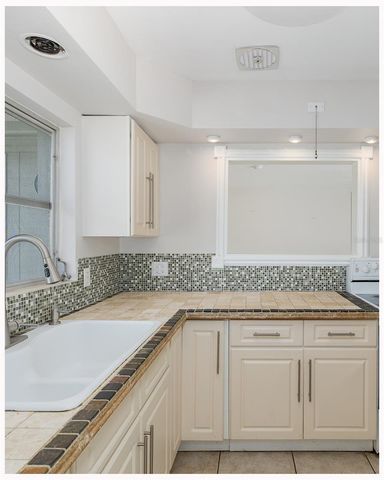 1606 FRUITWOOD DRIVE, Clearwater, FL 33756