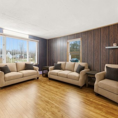 41 Susan Ave, South Hadley, MA 01075