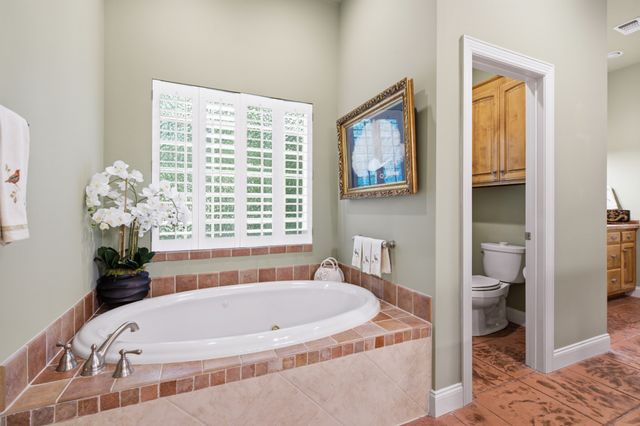 1714 Blairmont Dr, Lebanon, TN 37087