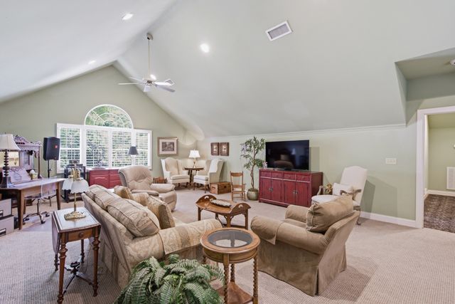 1714 Blairmont Dr, Lebanon, TN 37087