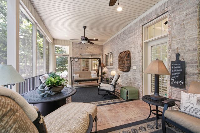 1714 Blairmont Dr, Lebanon, TN 37087