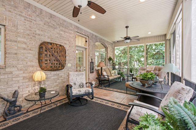 1714 Blairmont Dr, Lebanon, TN 37087