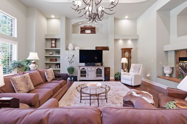1714 Blairmont Dr, Lebanon, TN 37087