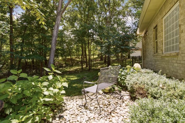 1714 Blairmont Dr, Lebanon, TN 37087