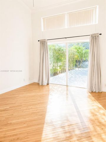 569 Spinnaker 0, Weston, FL 33326