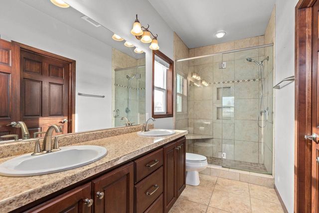 4326 E APPLEVIEW DRIVE, Appleton, WI 54913