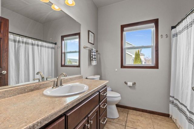 4326 E APPLEVIEW DRIVE, Appleton, WI 54913