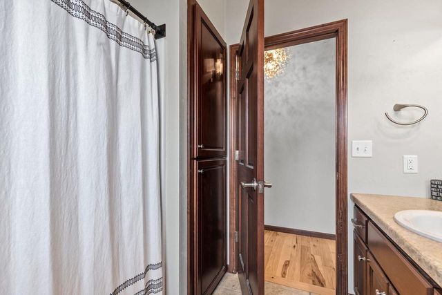 4326 E APPLEVIEW DRIVE, Appleton, WI 54913