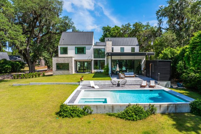 336 Coinbow Drive, Mount Pleasant, SC 29464