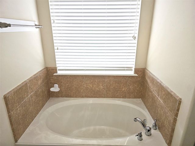 13214 Arden Ridge Lane, Houston, TX 77014