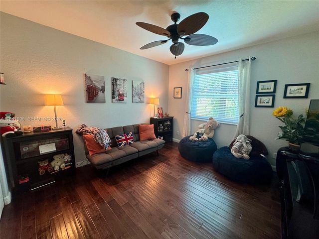 12917 SW 23rd St, Miramar, FL 33027