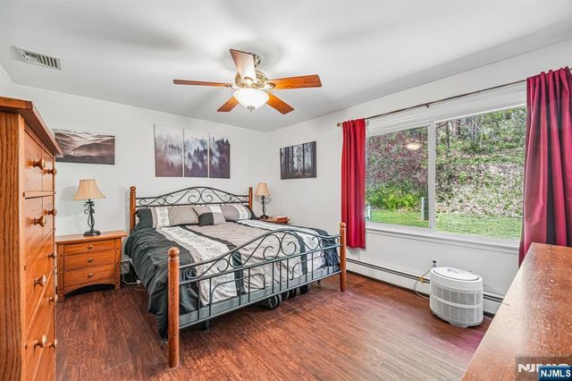 61 Shades Of Death Road, Independence, NJ 07838