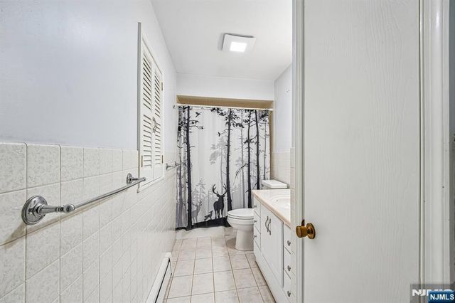 61 Shades Of Death Road, Independence, NJ 07838