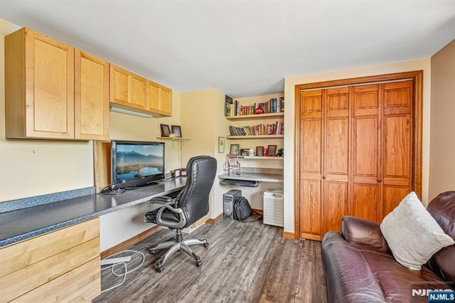 61 Shades Of Death Road, Independence, NJ 07838