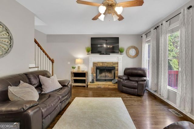 5406 Hunting Pine Drive, Powder Springs, GA 30127