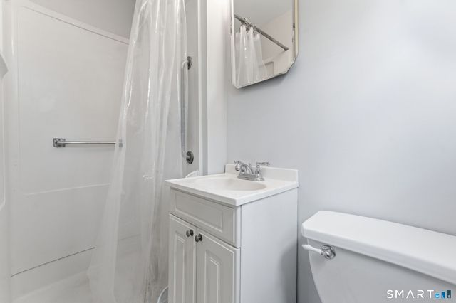 886 Overhill Drive, Suffield, CT 06078