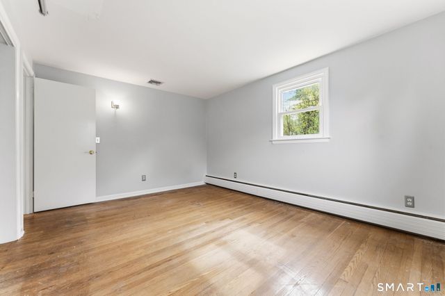 886 Overhill Drive, Suffield, CT 06078