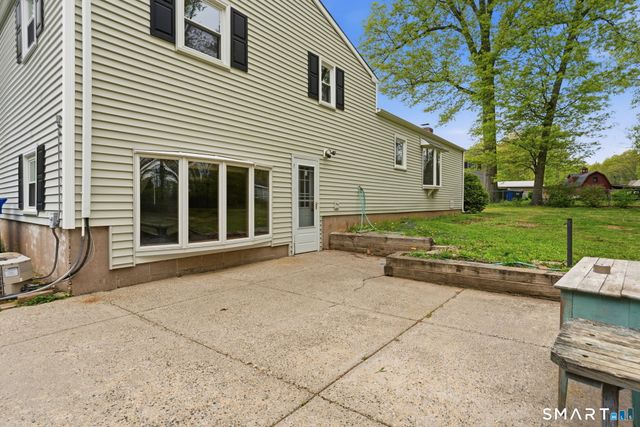 886 Overhill Drive, Suffield, CT 06078