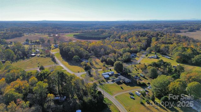 2425 Shoal Creek Church Road, Shelby, NC 28152