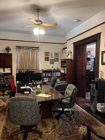 335 South Wood Street, Neosho, MO 64850