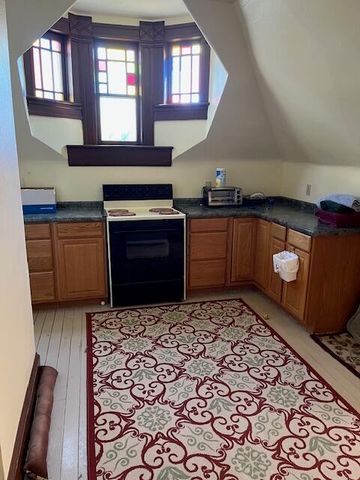 335 South Wood Street, Neosho, MO 64850