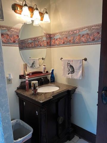335 South Wood Street, Neosho, MO 64850