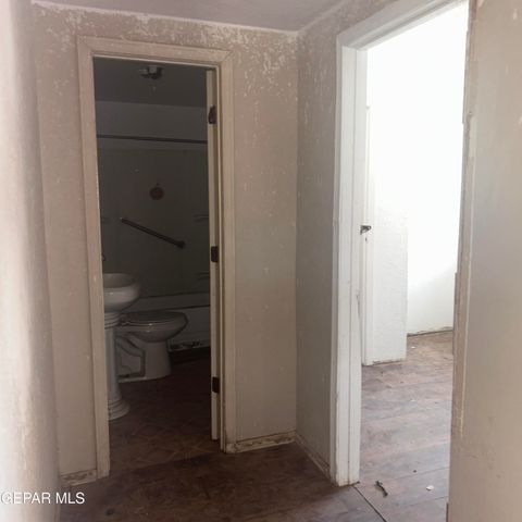 3825 PIERCE Avenue, El Paso, TX 79930