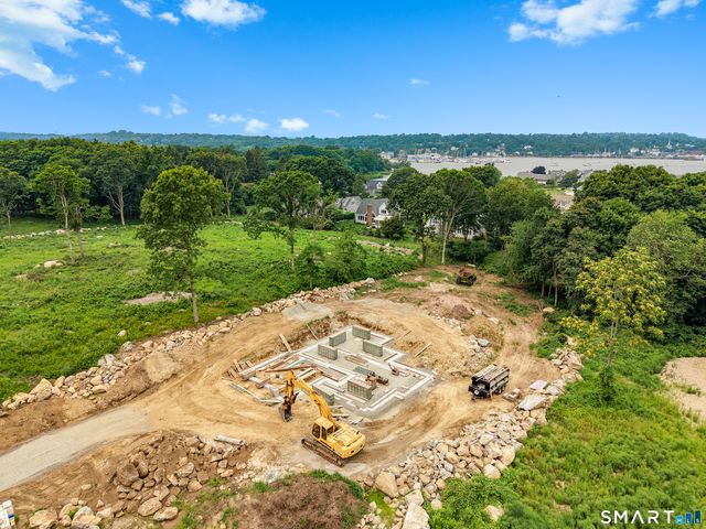6 Kingfisher Way, Stonington, CT 06378
