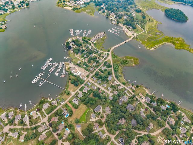 6 Kingfisher Way, Stonington, CT 06378