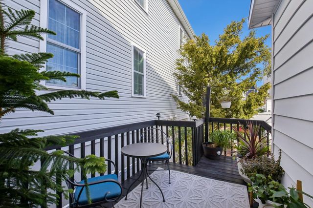 53 COTTAGE ST, Bayonne, NJ 07002