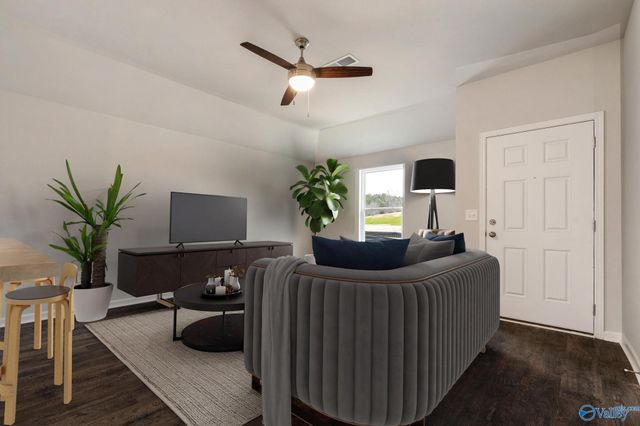 4016 Mckenzie Drive, Decatur, AL 35603