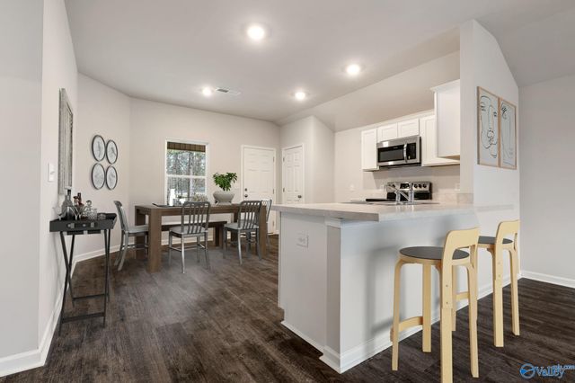 4016 Mckenzie Drive, Decatur, AL 35603