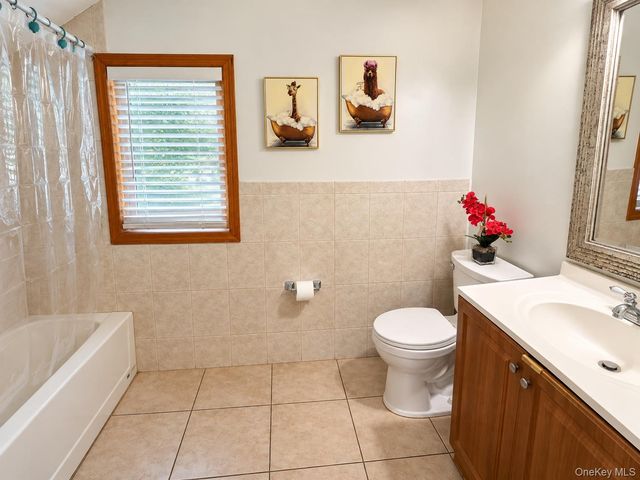 74 Genung Street, Middletown, NY 10940