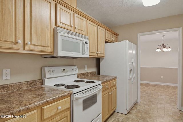 1481 E Boiling Spring Road, Southport, NC 28461