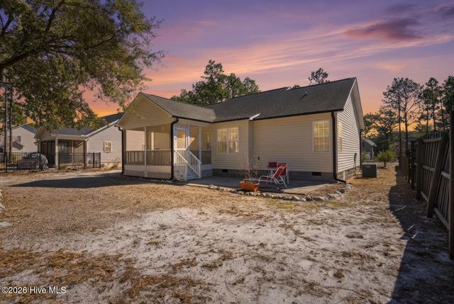 1481 E Boiling Spring Road, Southport, NC 28461