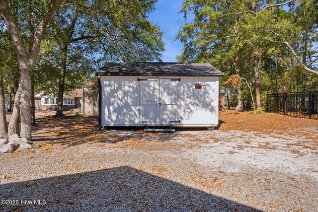 1481 E Boiling Spring Road, Southport, NC 28461