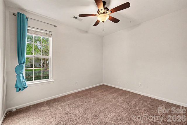 9902 Highlands Crossing Drive, Charlotte, NC 28277