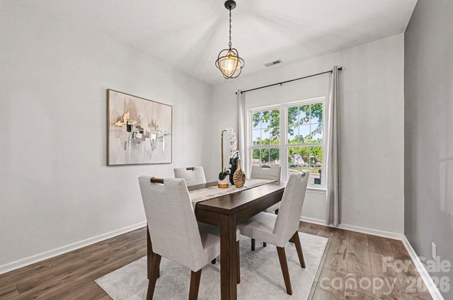 9902 Highlands Crossing Drive, Charlotte, NC 28277