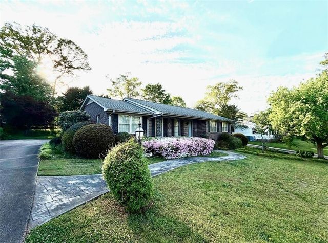 1807 College Avenue, Anderson, SC 29621