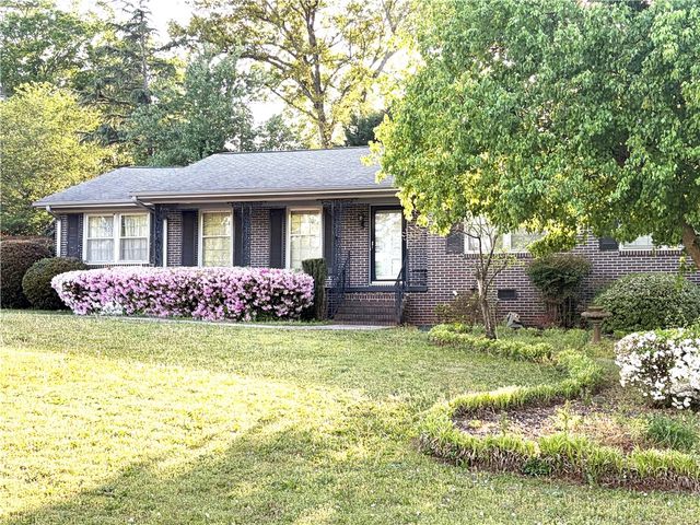 1807 College Avenue, Anderson, SC 29621
