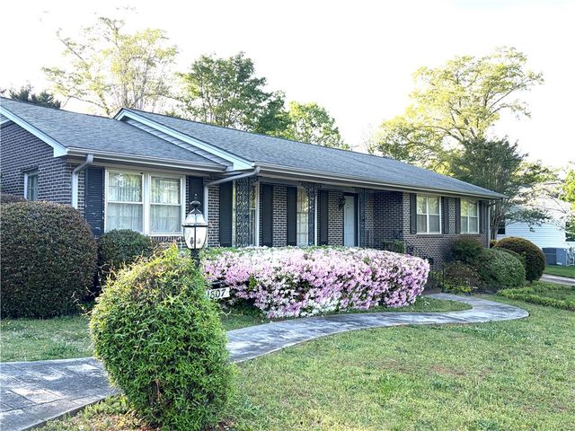 1807 College Avenue, Anderson, SC 29621