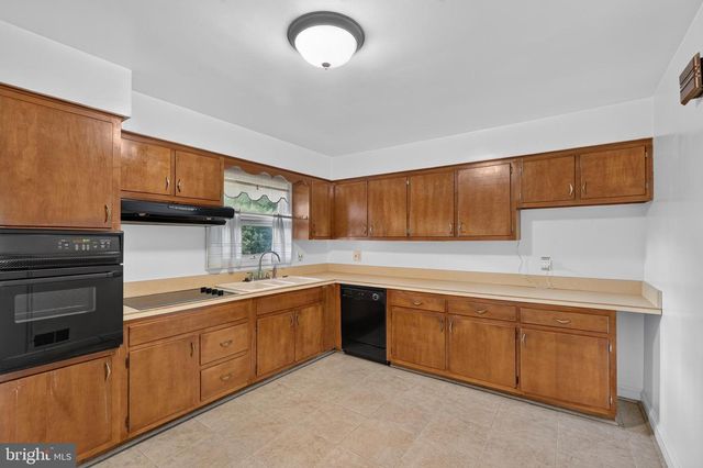 11619 35TH PL, Beltsville, MD 20705