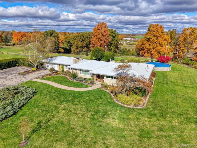 18999 Weller Road, Unadilla Township, MI 48137