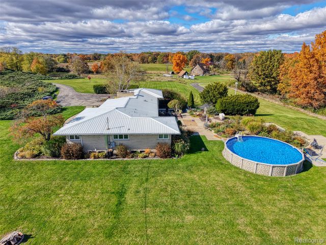 18999 Weller Road, Unadilla Township, MI 48137