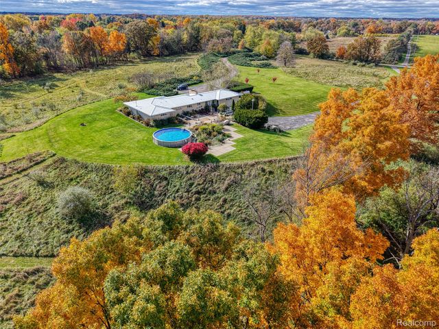 18999 Weller Road, Unadilla Township, MI 48137