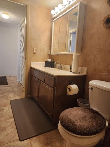 2132 LAKEWOOD CLUB DRIVE S 8B, St Petersburg, FL 33712