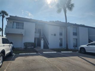 2132 LAKEWOOD CLUB DRIVE S 8B, St Petersburg, FL 33712