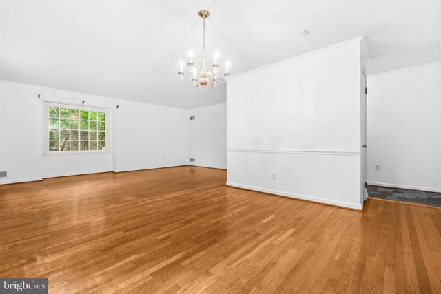 5605 ALTA VISTA RD, Bethesda, MD 20817